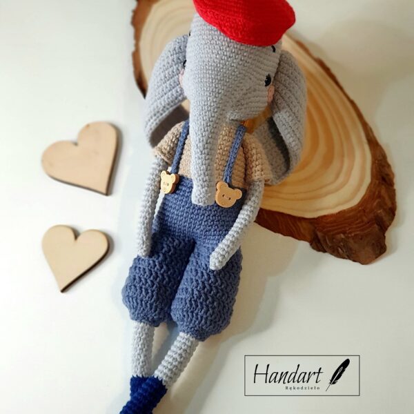 Słonik na szydełku - Pierre