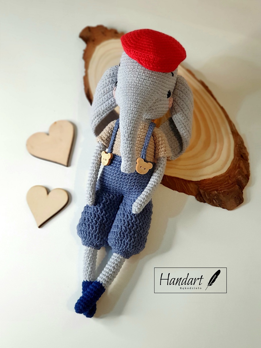 Słonik na szydełku - Pierre